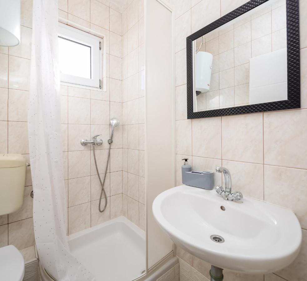 Solaris Holiday Home - Private Pool Stanici Dış mekan fotoğraf