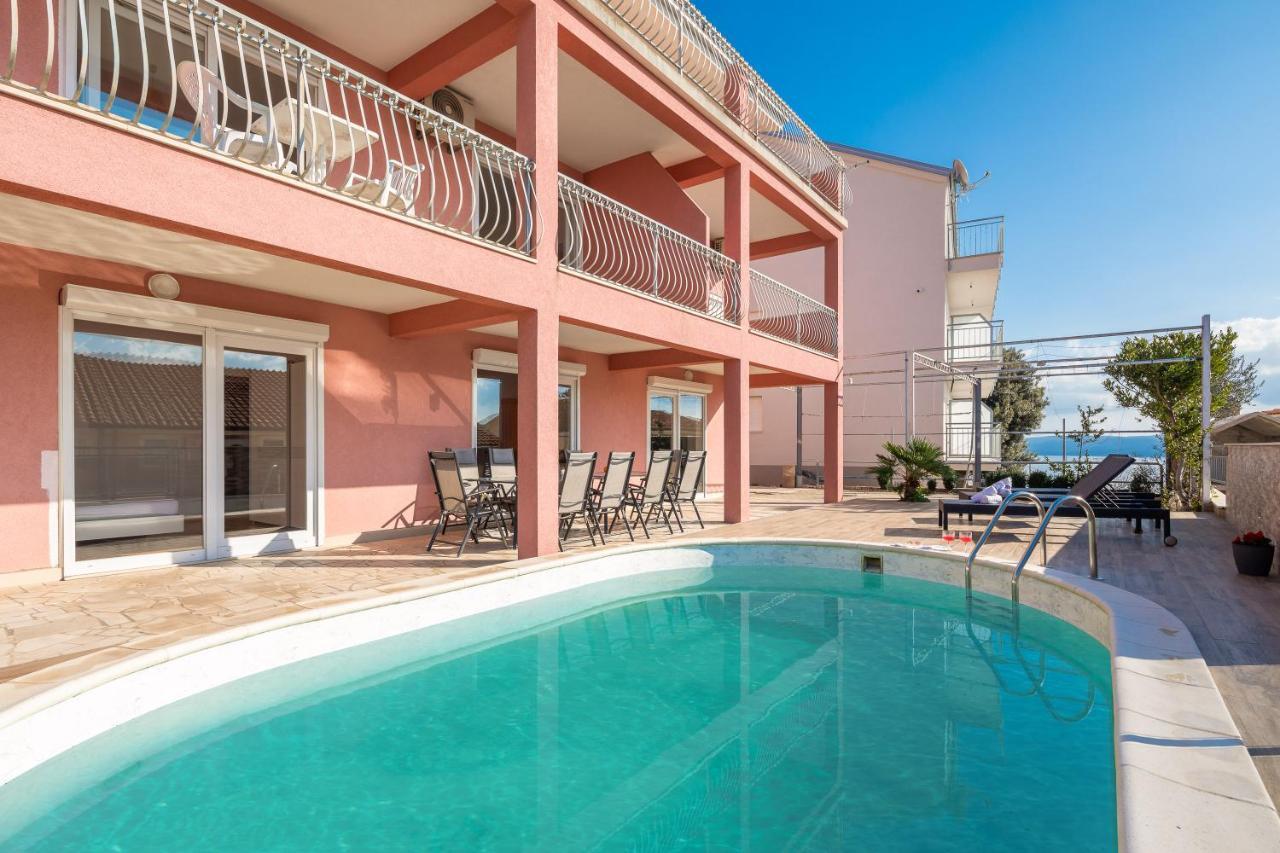 Solaris Holiday Home - Private Pool Stanici Dış mekan fotoğraf